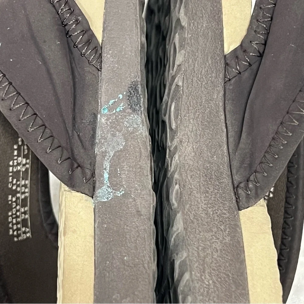 NIKE 6Y THONG Brown/Beige FLIP FLOPS BEACH SANDALS